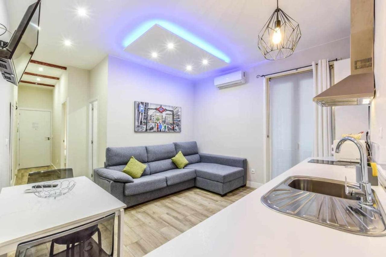 Acogedor Apartamento Entre Sol Gran Via Y Palacio Madrid Dış mekan fotoğraf